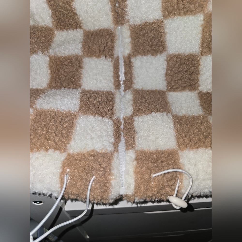 Wild Rose Fuzzy Vest in Brown and Cream - Picture 6 of 12
